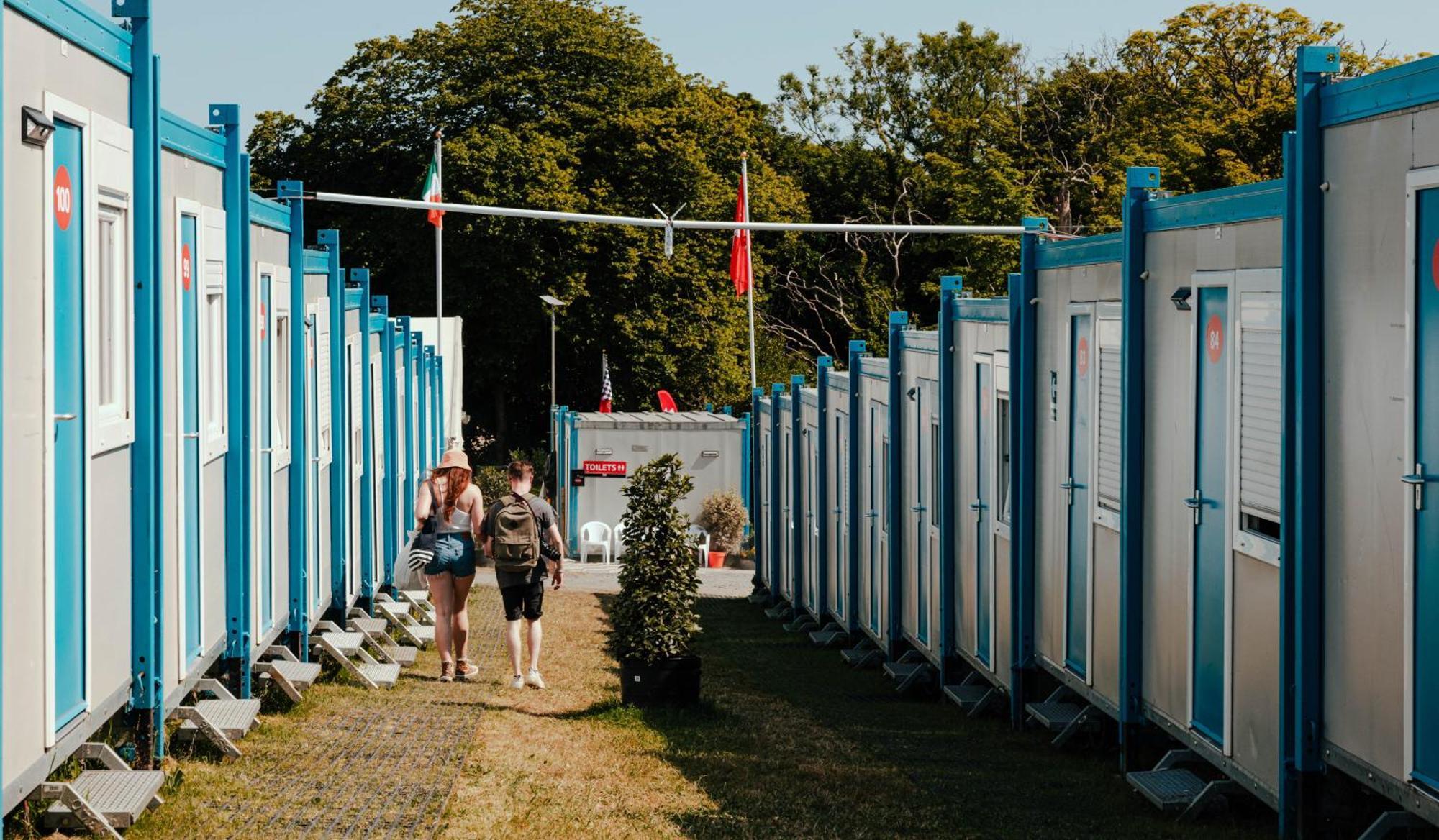 Iomtt Village At Isle Of Man Tt Douglas Buitenkant foto